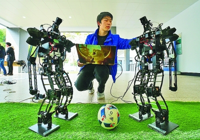 顶尖人才仍然稀缺:高校如何发力人工智能人才培养 顶尖人才仍然稀缺:高校如何发力人工智能人才培养