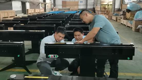 智能制造学院教师、福州工匠陈攀入企服务 智能制造学院教师、福州工匠陈攀入企服务