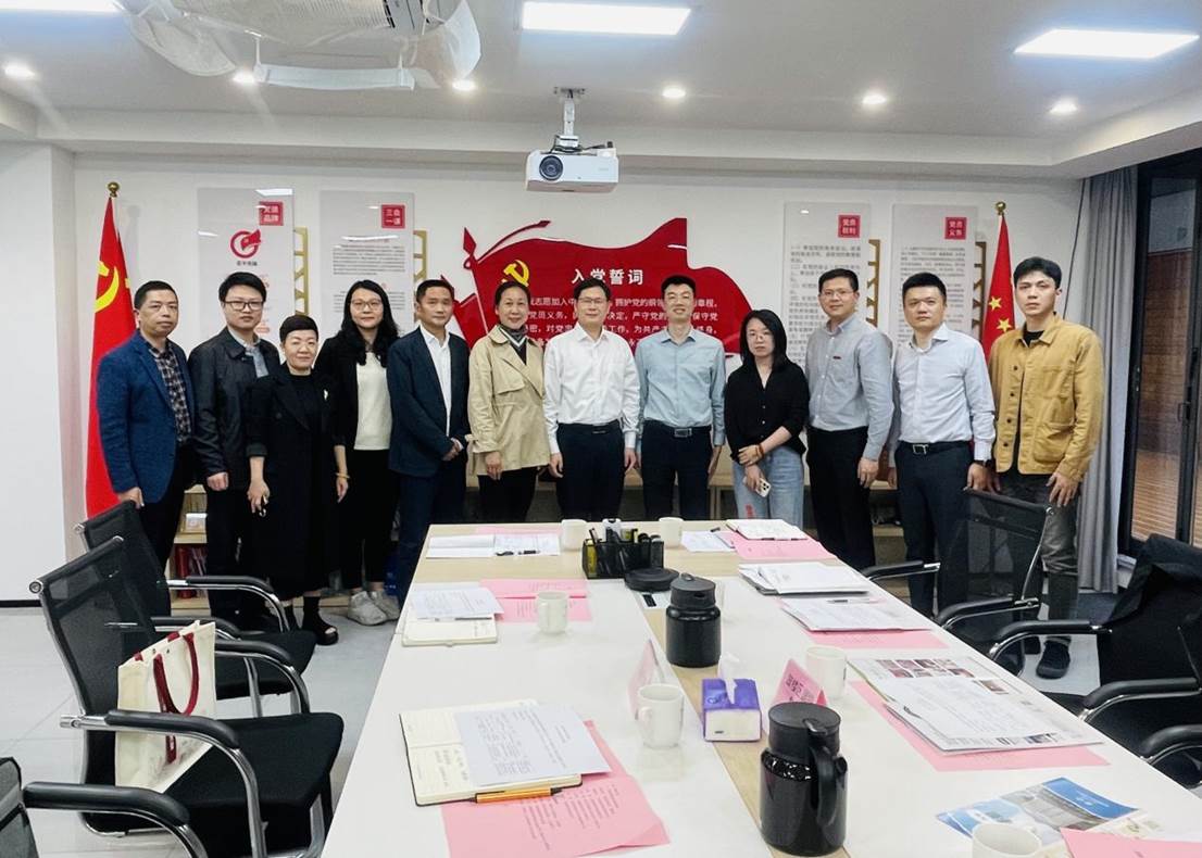 53f3657fe1cd3f0bc833d39f3dde890 53f3657fe1cd3f0bc833d39f3dde890