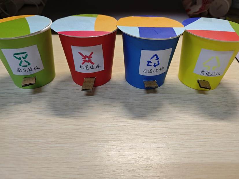 20251121-“变废为宝,“盒你一起”创意材料设计大赛”活动照片05