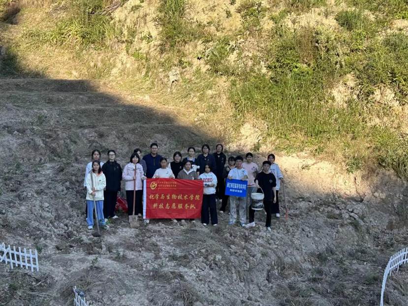 、、、、、、、、、