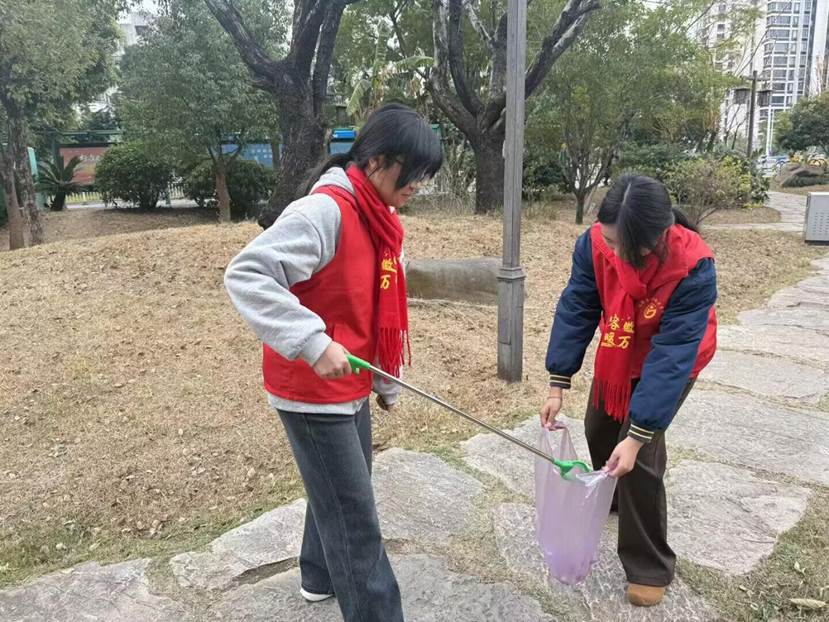 701841DCF58F49EFCED55735D696107E